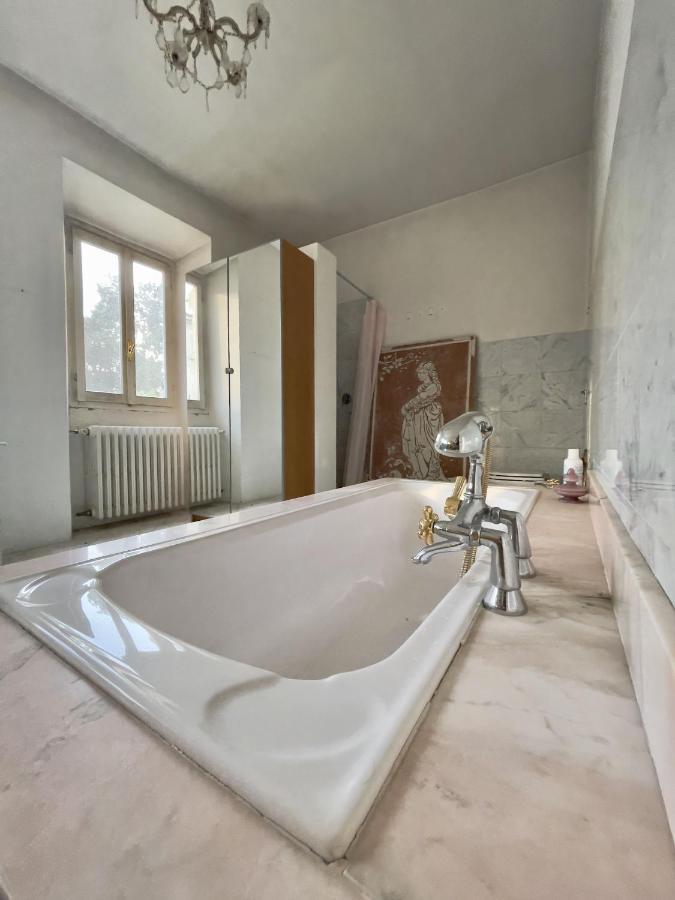 Vila Affascinante Casale Brambilla Vicino Pavia San Zenone al Po Exteriér fotografie