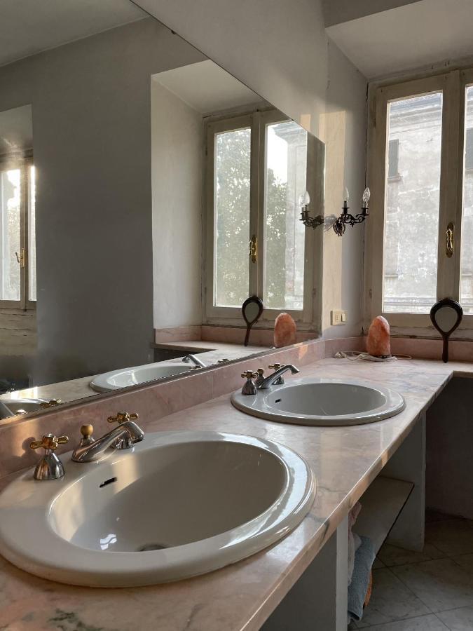 Vila Affascinante Casale Brambilla Vicino Pavia San Zenone al Po Exteriér fotografie