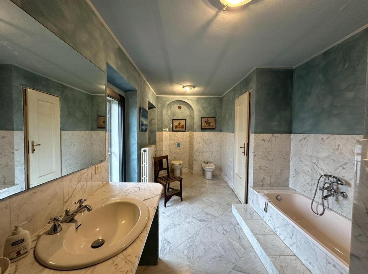 Vila Affascinante Casale Brambilla Vicino Pavia San Zenone al Po Exteriér fotografie